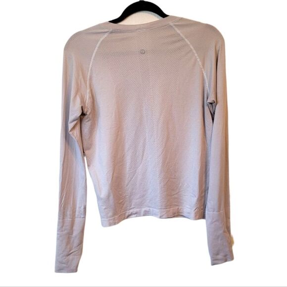 Lululemon Women's Light Grey Swiftly 2.0 Tech Long Sleeve Top Size 10 - Picture 2 of 7